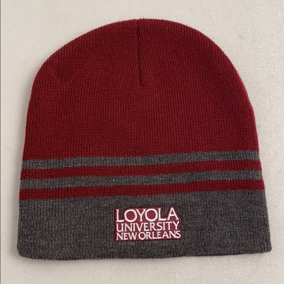 Logo Athletic Other - Logo Fit Loyola University red and gray knit beanie hat